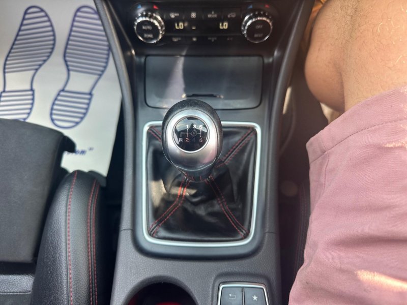 MERCEDES-BENZ GLA CLASS