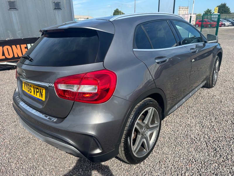 MERCEDES-BENZ GLA CLASS