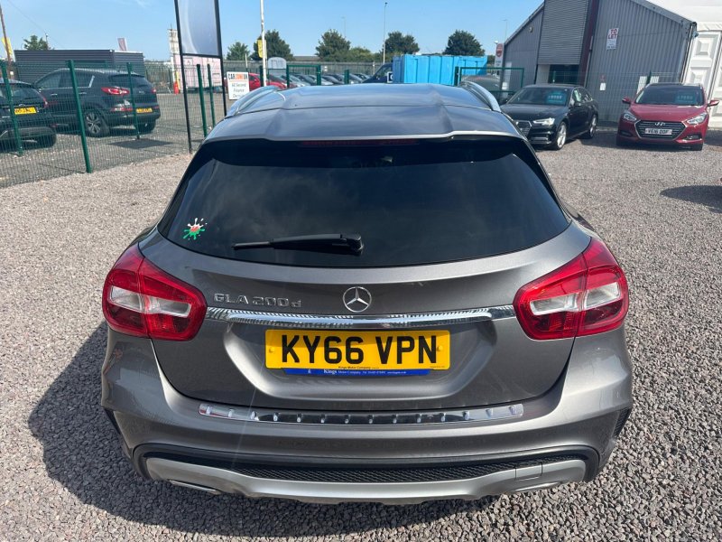 MERCEDES-BENZ GLA CLASS