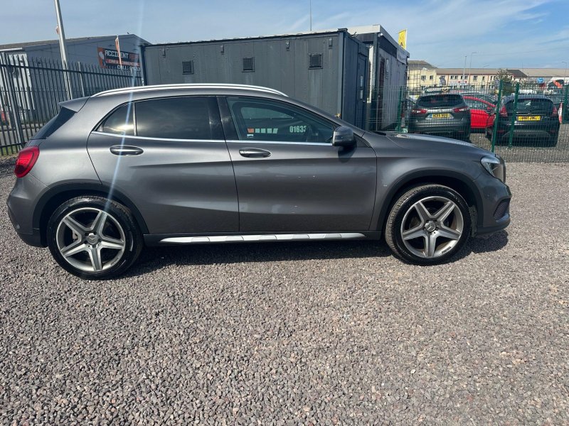 MERCEDES-BENZ GLA CLASS
