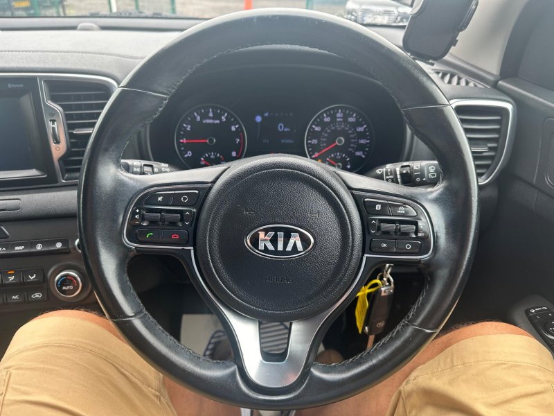 KIA SPORTAGE