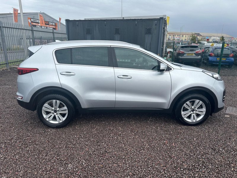 KIA SPORTAGE