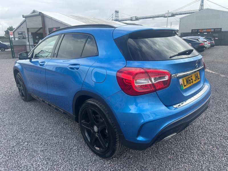 MERCEDES-BENZ GLA CLASS