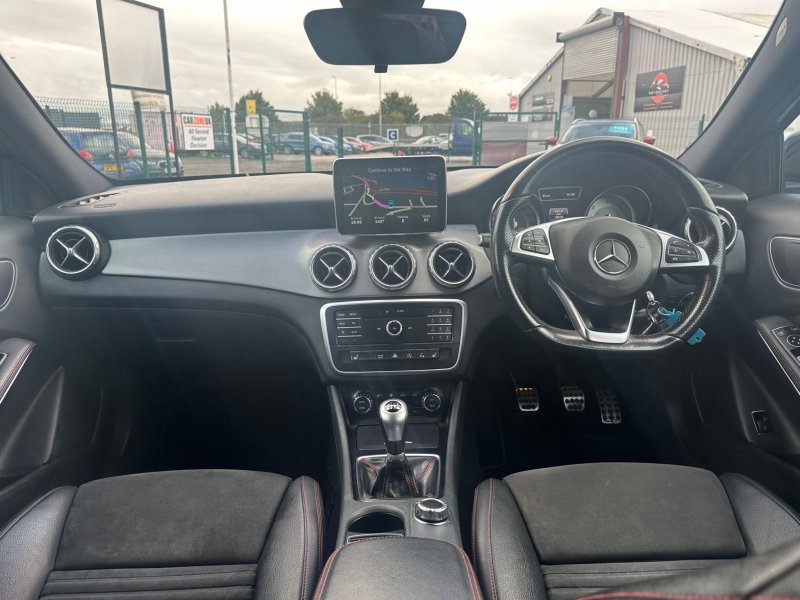 MERCEDES-BENZ GLA CLASS