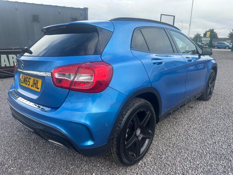 MERCEDES-BENZ GLA CLASS