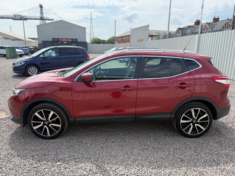 NISSAN QASHQAI
