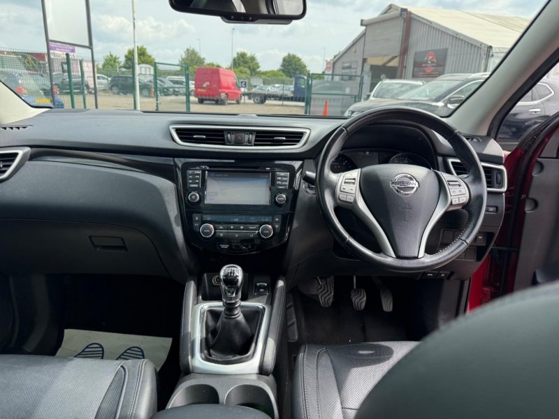 NISSAN QASHQAI