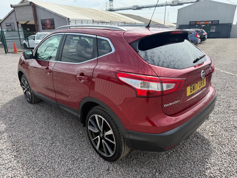NISSAN QASHQAI