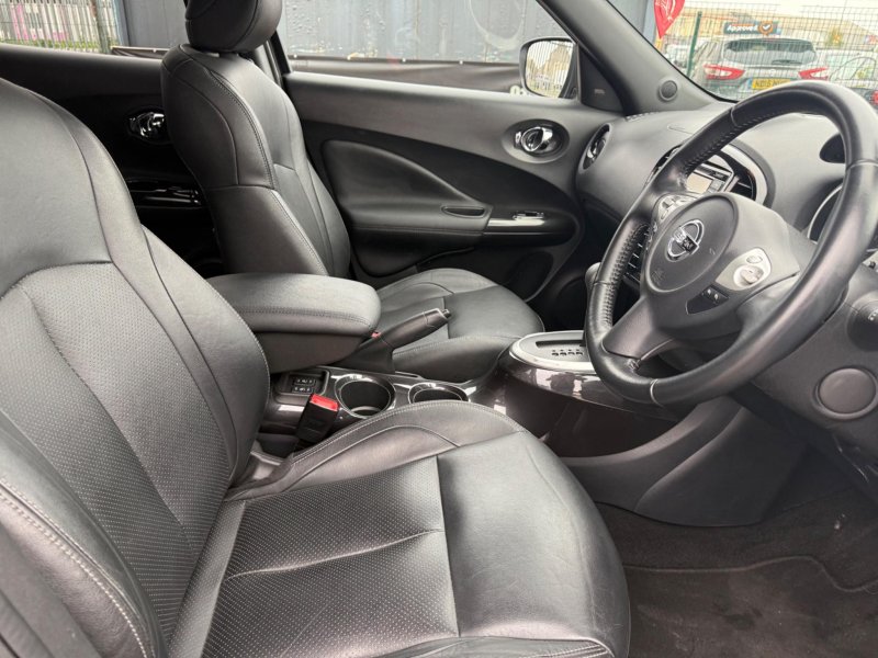 NISSAN JUKE