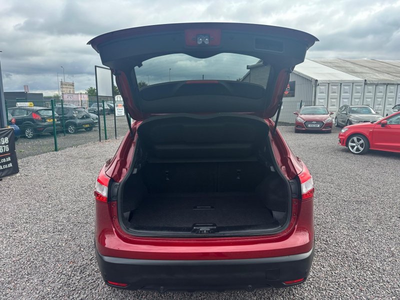 NISSAN QASHQAI
