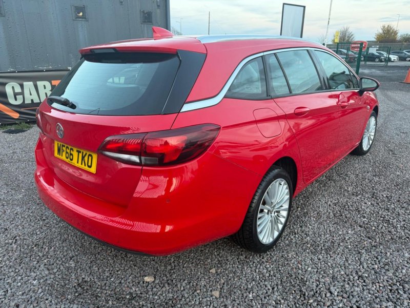 VAUXHALL ASTRA