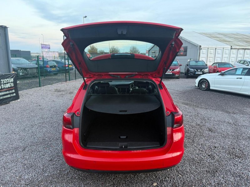 VAUXHALL ASTRA