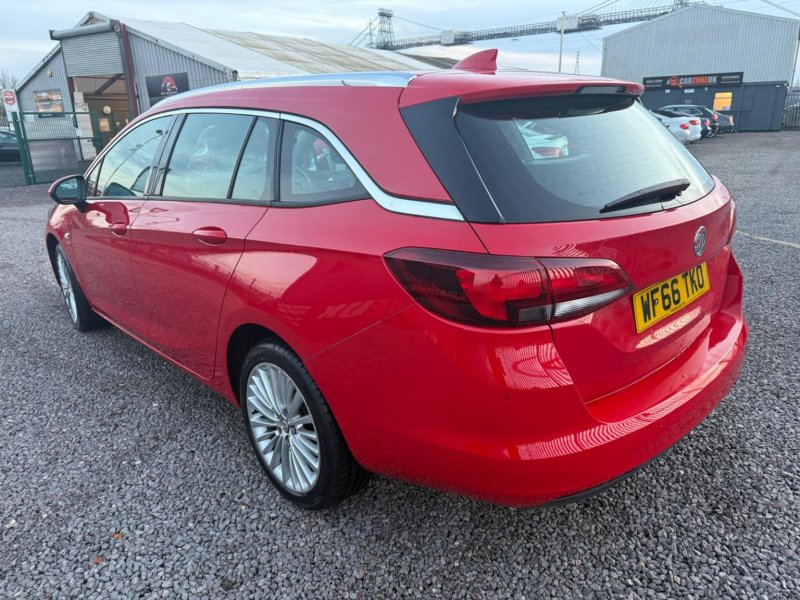 VAUXHALL ASTRA