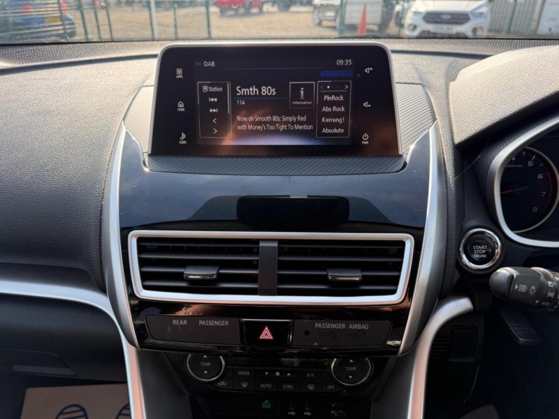 MITSUBISHI ECLIPSE CROSS
