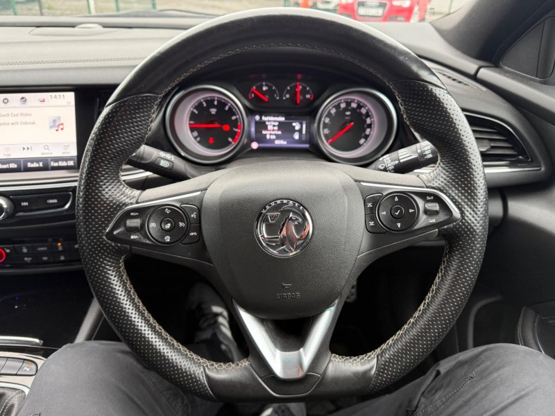 VAUXHALL INSIGNIA